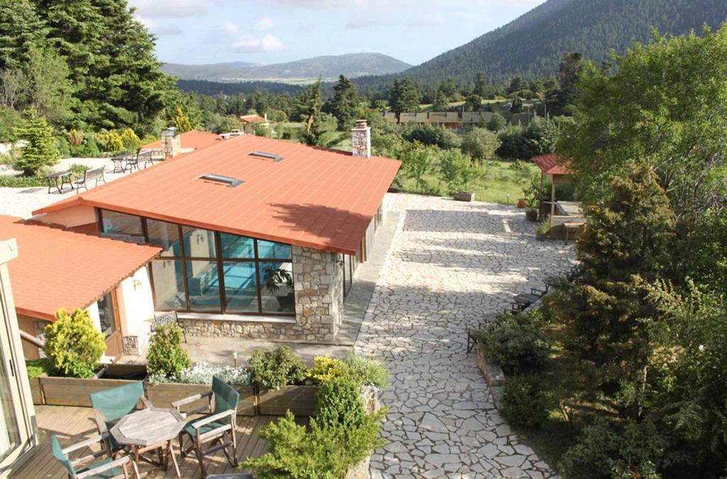 Boutique Hotel Skamnos Arachova Exterior photo
